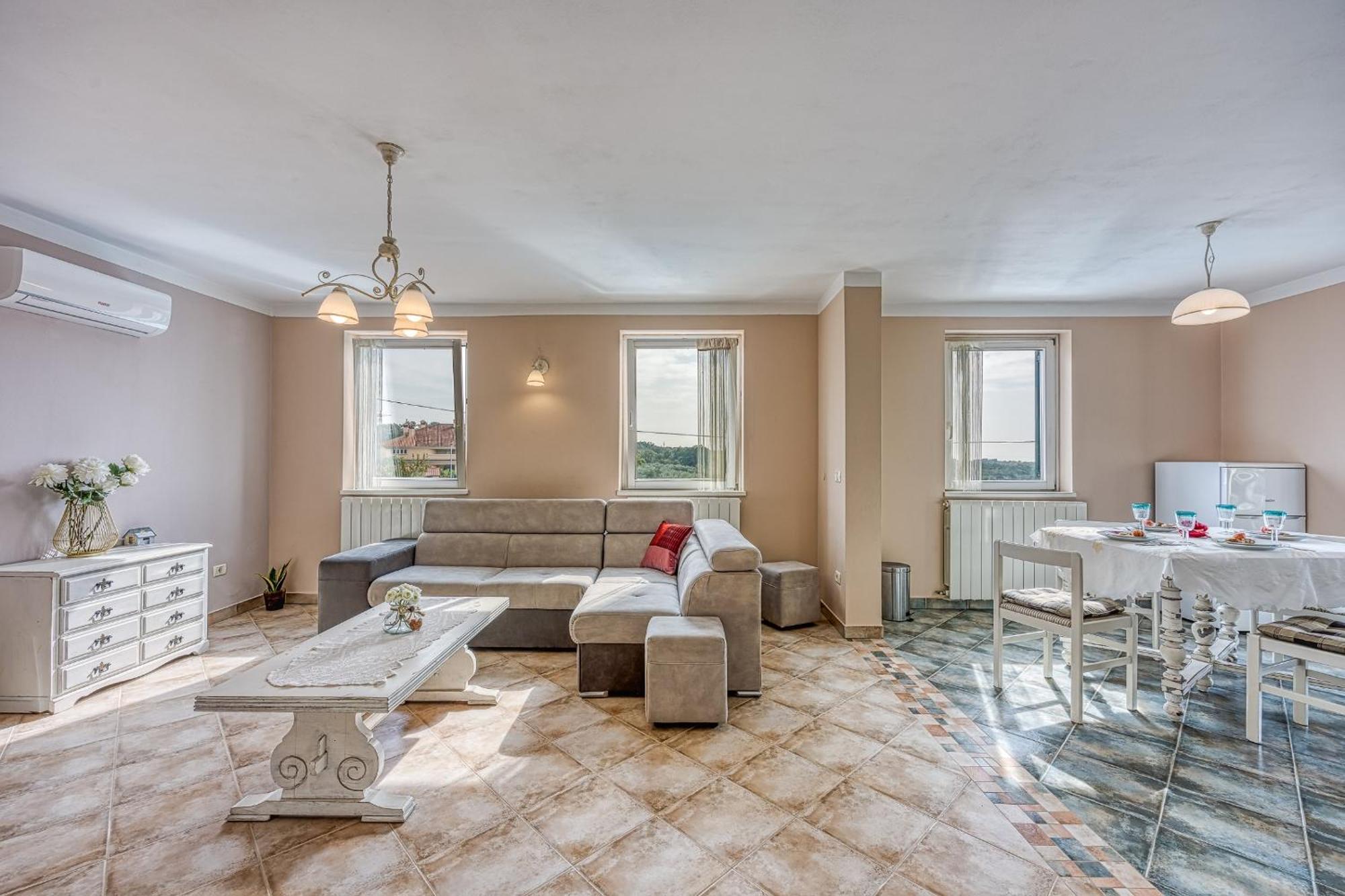 Villa Mare 로비니 외부 사진